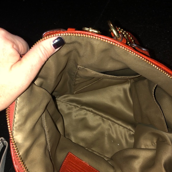 Authentic Supple Leather COACH purse - Picture 6 of 9